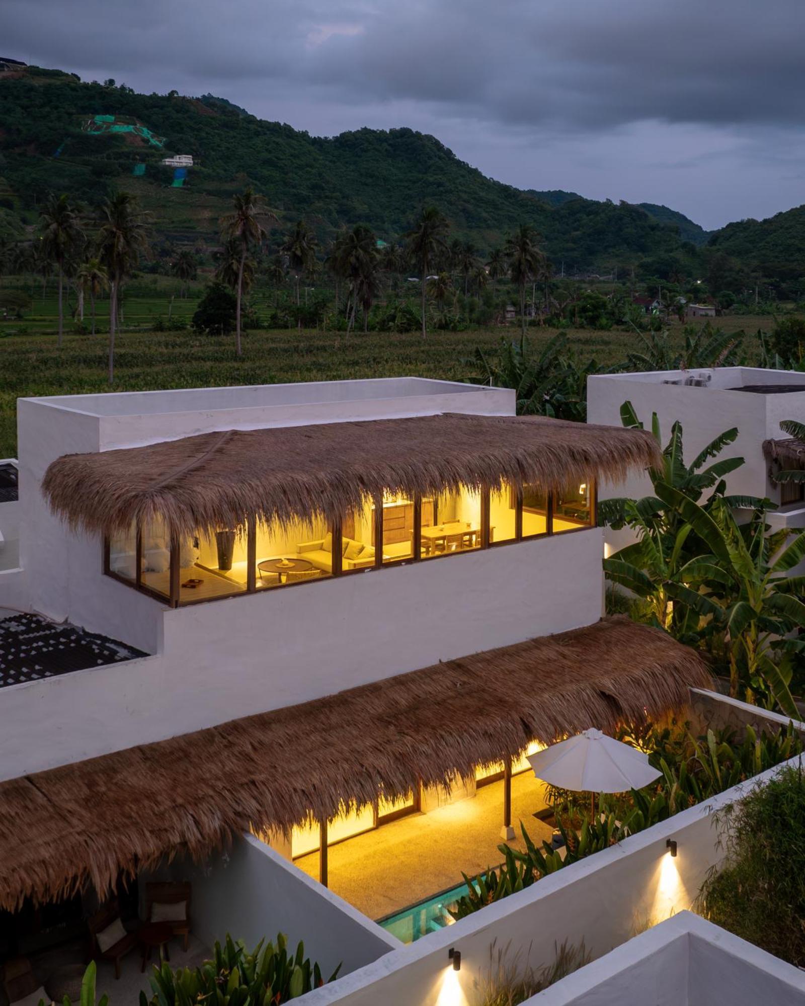 Amber Lombok Beach Resort Selong Belanak Exteriér fotografie